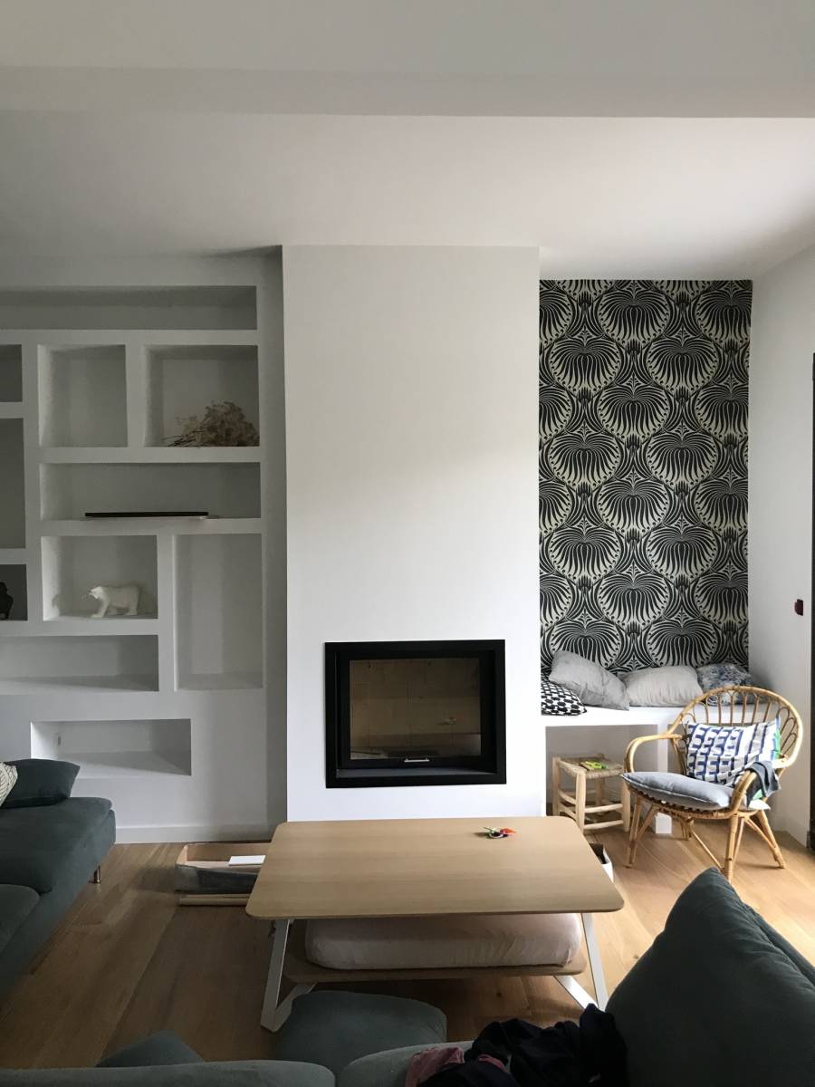 Pose d’une cheminée à bois sur mesure avec foyers TOTEM sur Aix en Provence