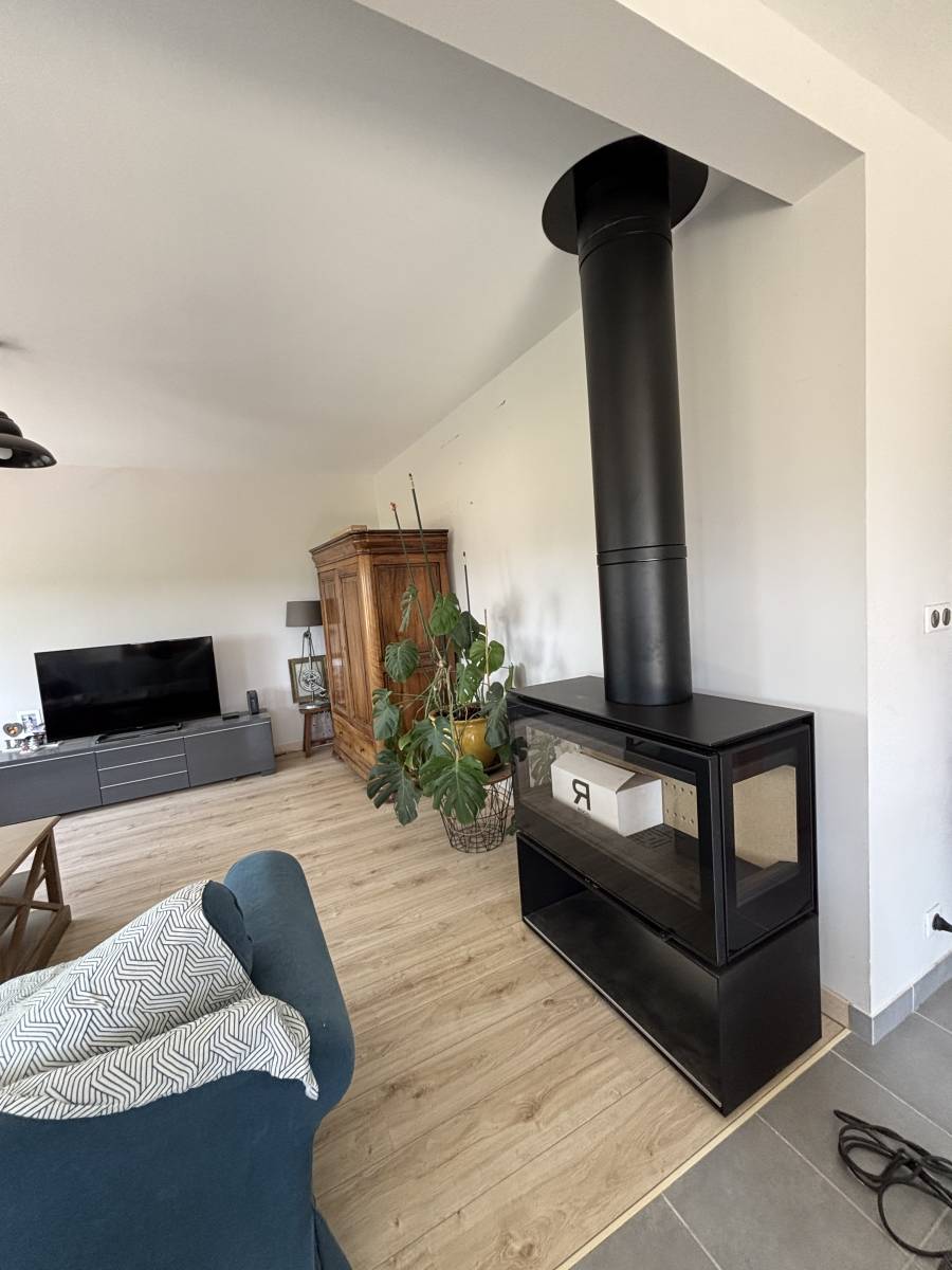 Rénovation d'une cheminée ancienne par un professionnel à Trets 13530