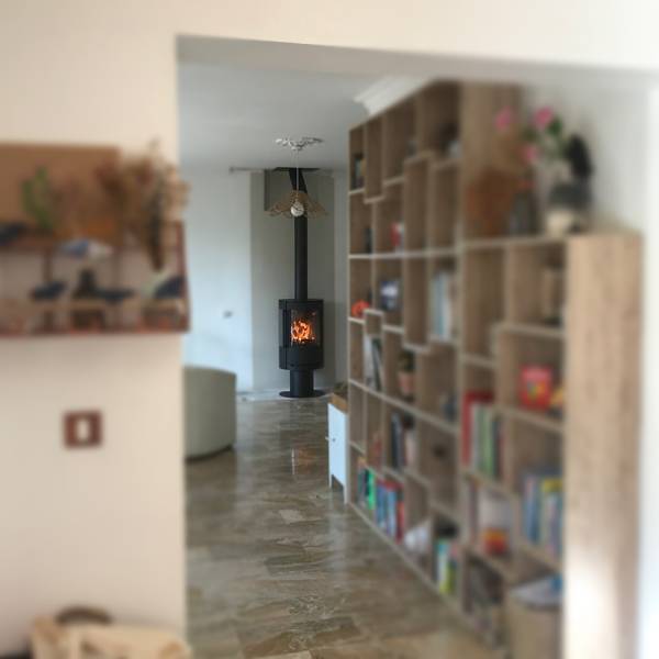 Vente et pose d’un poêle à bois moderne et pas cher sur Aix en Provence