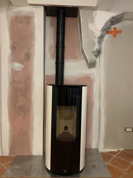 Intervention démontage d’une cheminée pour une installation d’un poêle à Granulés JM à Lourmarin