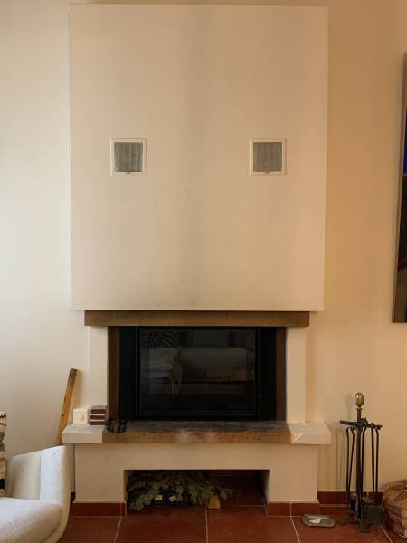 INSTALLATION D’UN INSERT A BOIS EN FONTE DOVRE SUR LE PUY SAINTE REPARADE